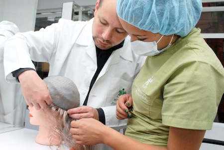 Resultado de imagen para Curso De Peluquería En El Sena"